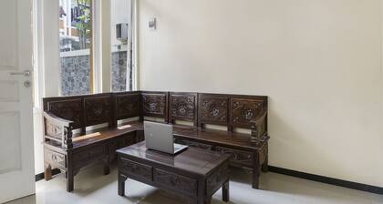 OYO Life 90786 De Campus Homestay Syariah