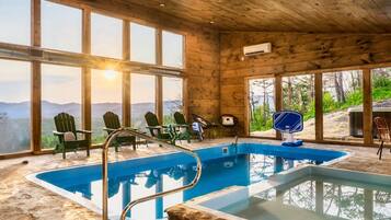 Piscine couverte, piscine chauffée