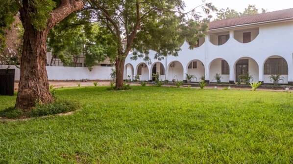 Exterior - Upper Hill Place (Dar es Salaam)