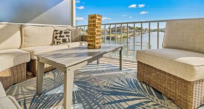 Private Pool/Openings 4 Scallop season/Waterfront