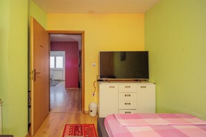 3 Schlafzimmer, kostenloses WLAN, Bettwäsche