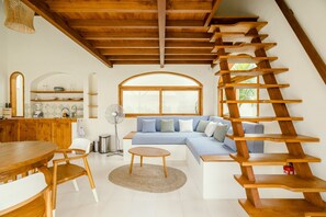 Living area - Canggutopia by Alfred in Bali (Canggu)