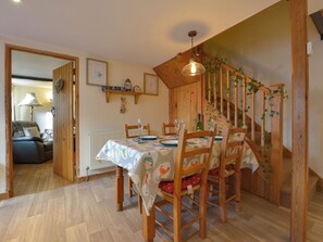 Cottage | Dining - Northwood Barn (Okehampton)