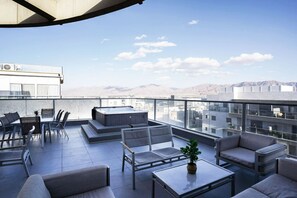 Apartamento | Terraza o patio