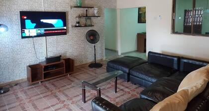 Charming 2-bed Cottage in Benin City