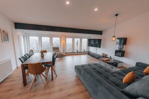 スマートテレビ、書庫