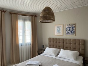 Wi-Fi de cortesia, roupa de cama