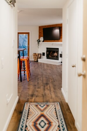 Interior - Summer Dream! The Handle Studio (Dover)