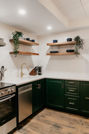 Private kitchen - Summer Dream! The Handle Studio (Dover)