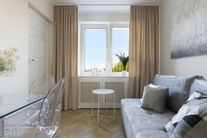 Comfort Apartment | Iron/ironing board, free WiFi - Elite Apartments Center Deluxe  (Gdansk)