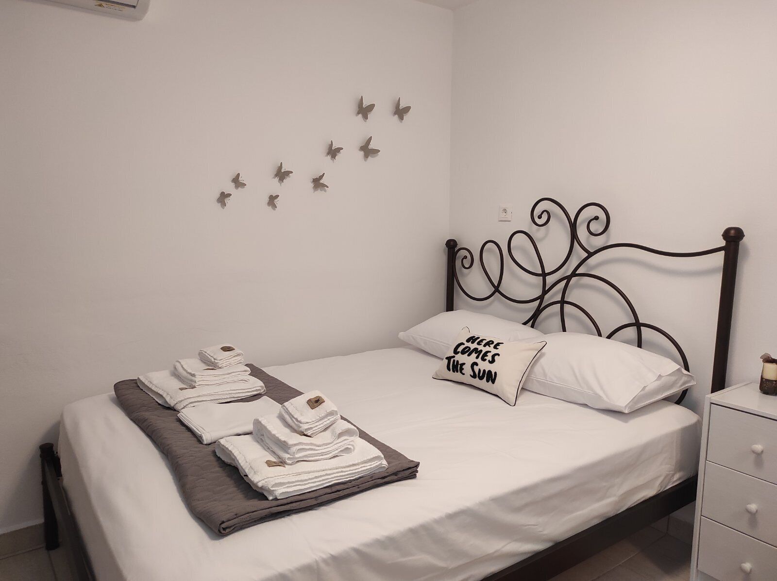 1 bedroom, iron/ironing board, WiFi, bed sheets