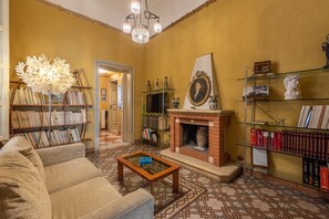 Apartment | 3 bedrooms - Amari Elegant Apartment by Wonderful Italy (Palermo)