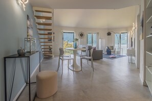 Interior - Sunset View Lierna_varennaholidays (Lierna)