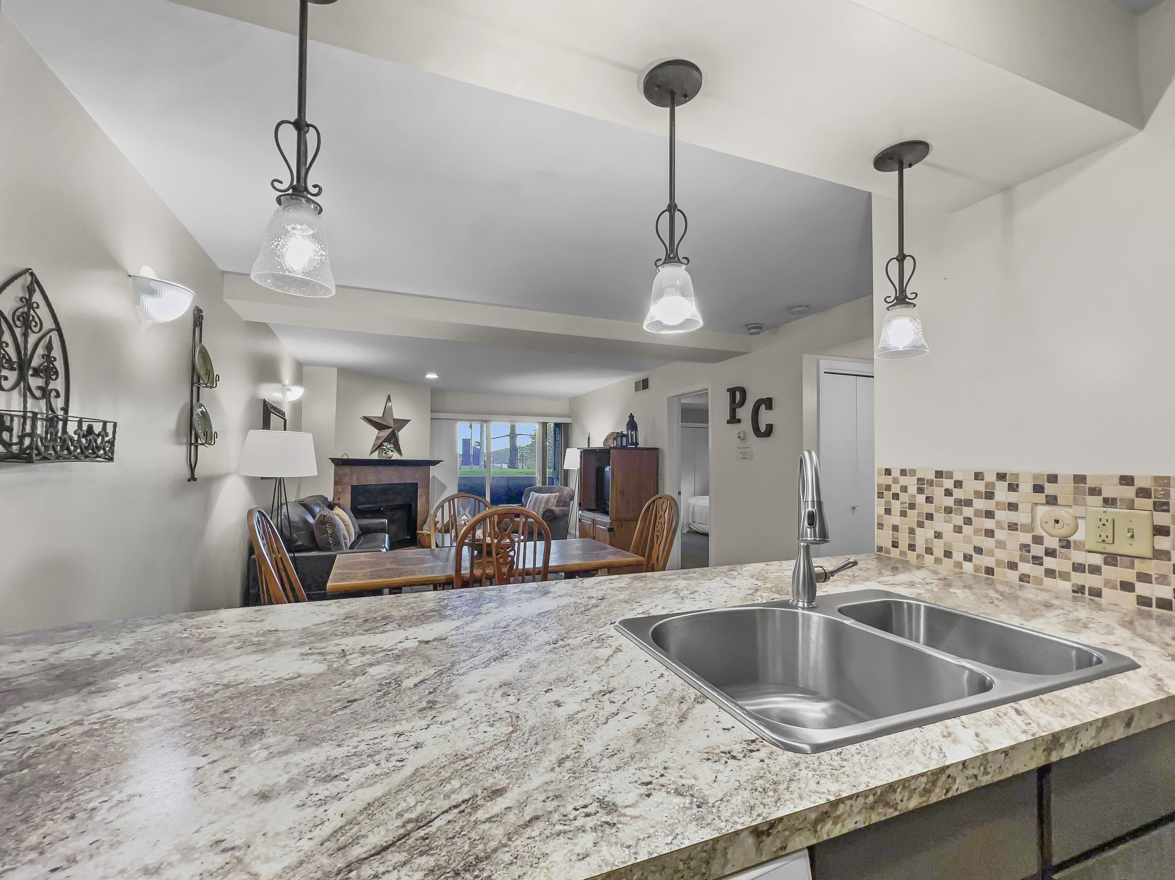 公寓式客房, 2 间卧室 | 私人厨房 | 冰箱、烤箱、茶具/咖啡用具、电热水壶