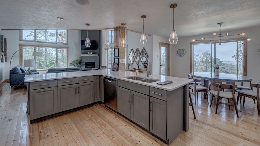 Little Hope Chalet at Terry Peak
