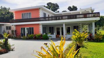 Facciata della struttura