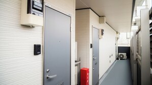 Exterior - K HOUSE - E JOY INN Okubo Branch (Tokyo)