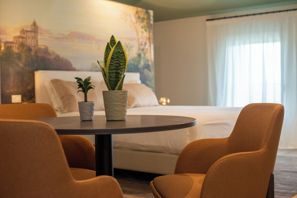 Phòng Deluxe | Bộ trải giường bằng vải Frette của Ý, bộ đồ giường cao cấp 