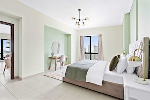 1 bedroom, Egyptian cotton sheets, premium bedding, memory-foam beds