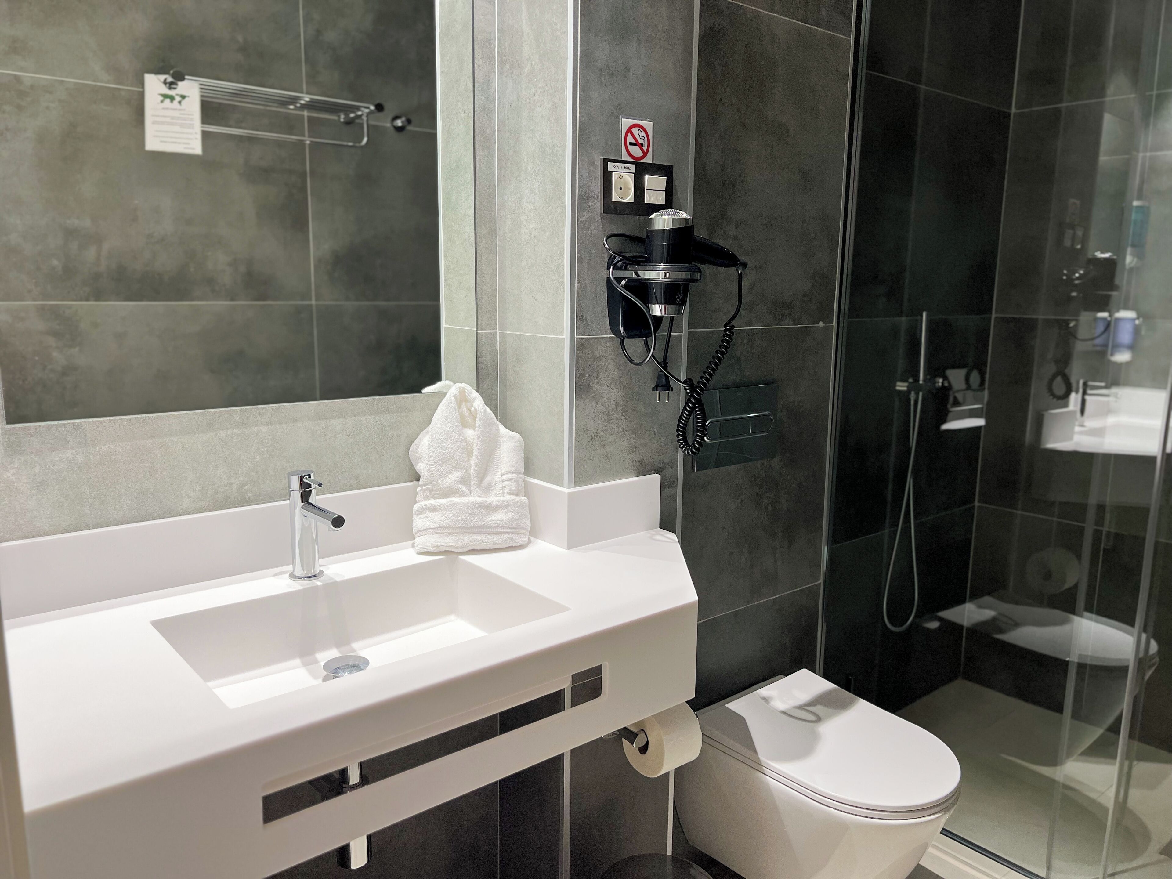 Foto - Hotel MG Poniente