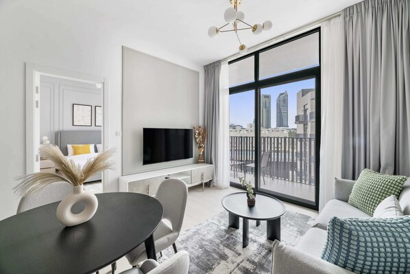 Harrington House 320 | Living area