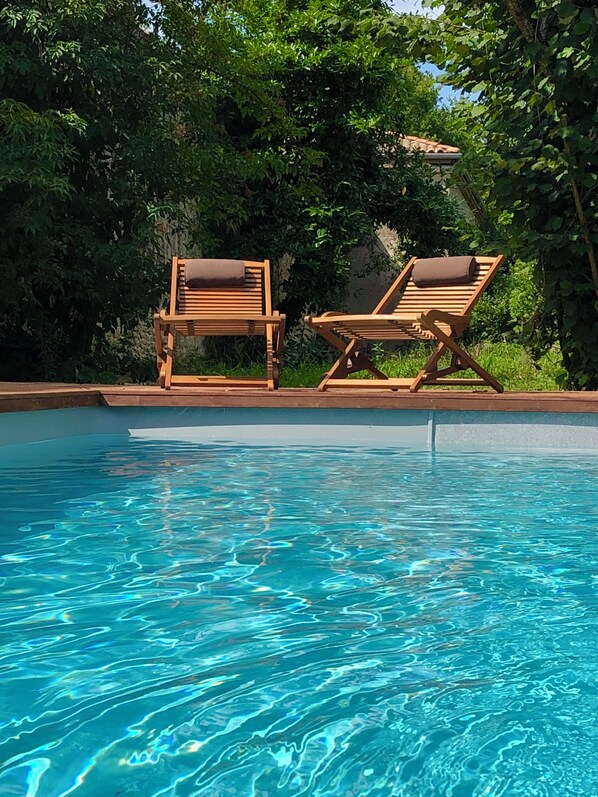 Seasonal outdoor pool