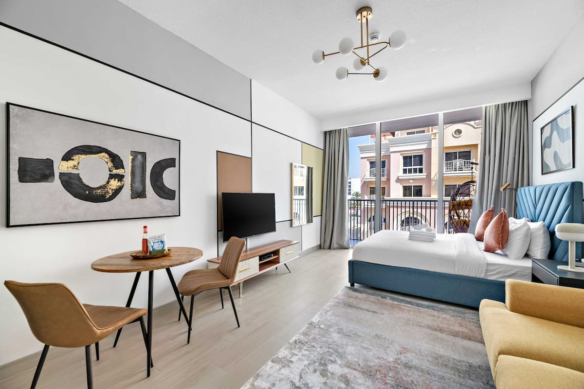 Luma21 233 | 1 habitación y ropa de cama de alta calidad