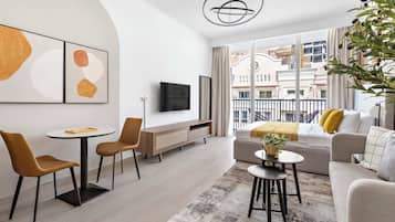 Apartament empresarial | Sala d'estar | Televisor