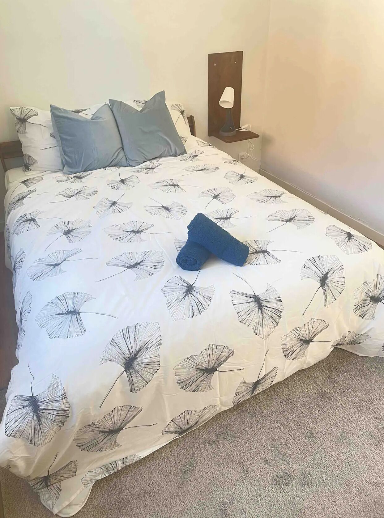 2 makuuhuonetta, työpöytä, silitysrauta/-lauta, Wi-Fi