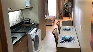 Studio | Eigene KĂŒche