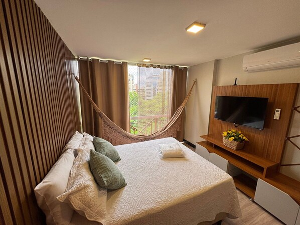 Apartment | 1 bedroom, desk, blackout curtains, iron/ironing board