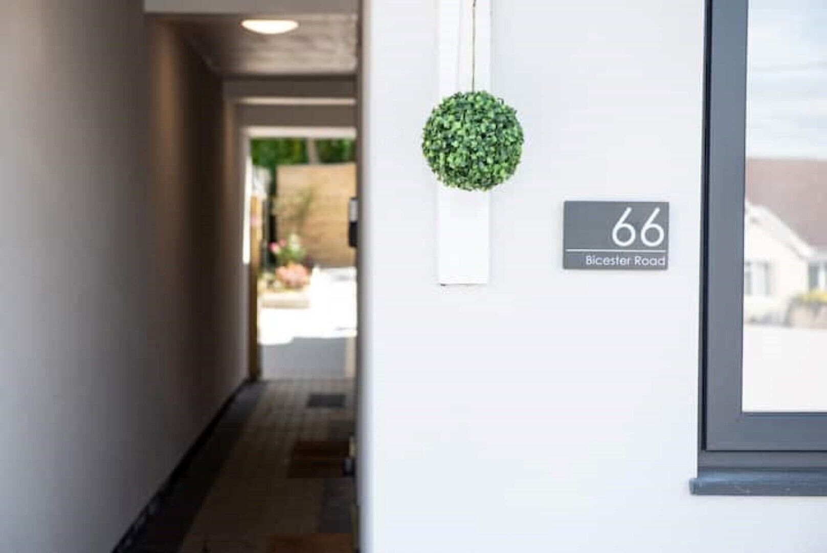 تفاصيل الفندق من الخارج