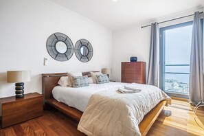 2 Schlafzimmer, Bügeleisen/Bügelbrett, Reisekinderbett, kostenloses WLAN