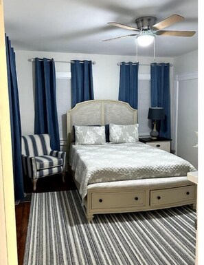 1 chambre, fer et planche à repasser, Wi-Fi gratuit, draps fournis