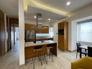 Private kitchen - Chic 1 bed condo at "Dorado Hills" (San José del Cabo)