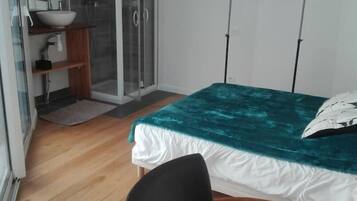 2 chambres, draps fournis