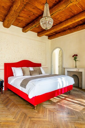 Premium bedding, down duvets, pillow-top beds, minibar