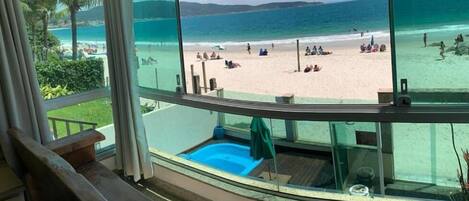 3 makuuhuonetta, pimennysverhot, silitysrauta/-lauta, ilmainen Wi-Fi