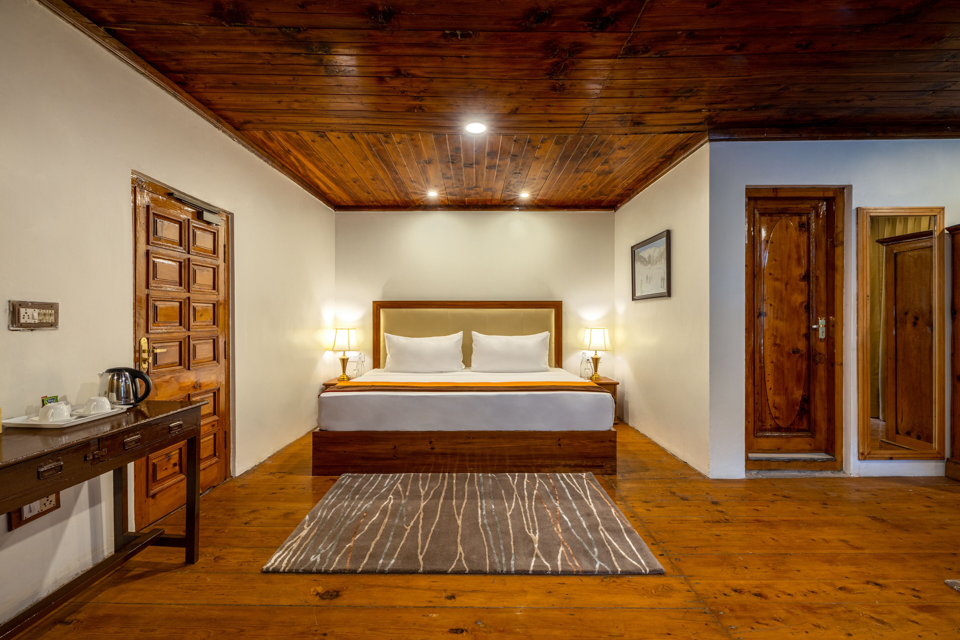 2 bedrooms, bed sheets