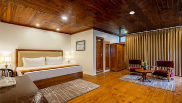 2 bedrooms, bed sheets