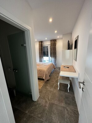 3 Schlafzimmer, Bügeleisen/Bügelbrett, WLAN, Bettwäsche