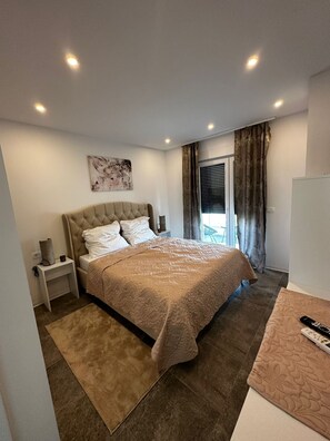 3 Schlafzimmer, Bügeleisen/Bügelbrett, WLAN, Bettwäsche
