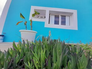 Exterior detail - Estudio Dominicana in Albufeira Gale (Albufeira)