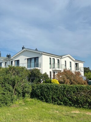 Exterior - Aloha Paradies first beach line with direct sea view in new building, Glowe, Baltic Sea (Glowe)