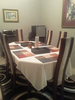 Herbergi | Einkaeldhús | Rafmagnsketill