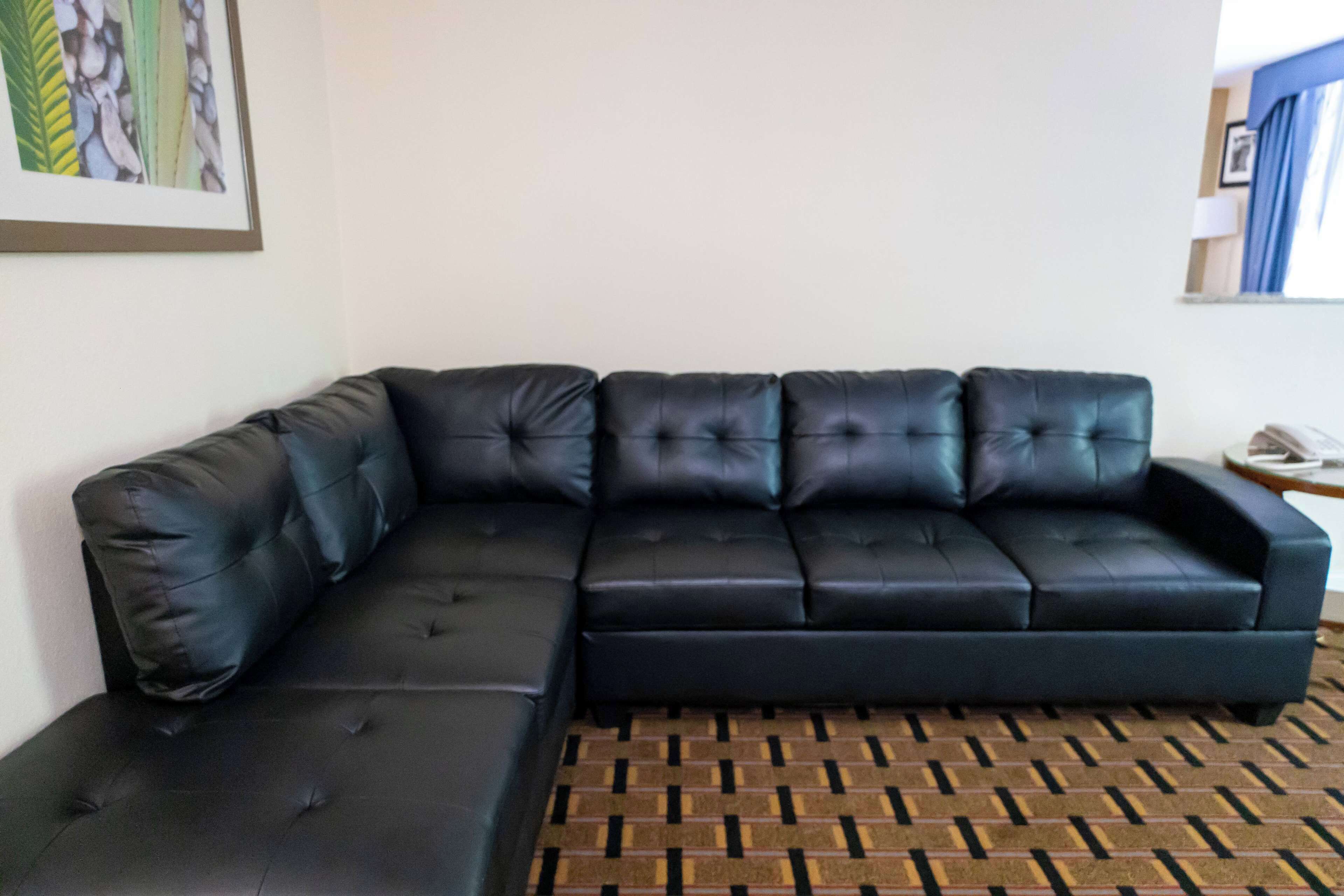 Photo - Days Inn By Wyndham College Park Atlanta Airport South