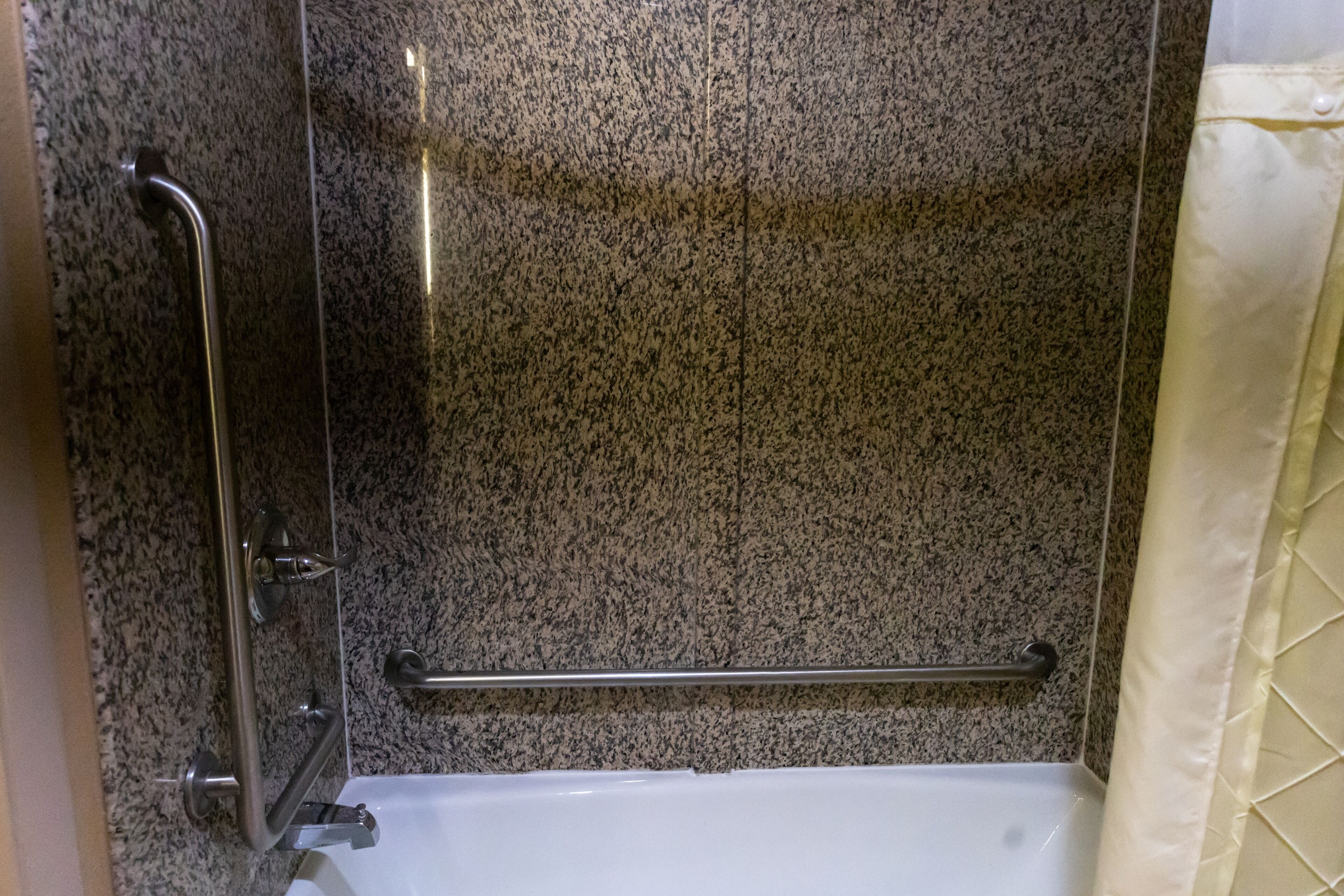 Photo - Days Inn By Wyndham College Park Atlanta Airport South