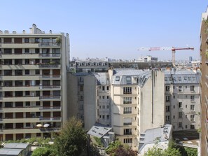 Exterior - 30m² near the Place de la Nation (Paris)