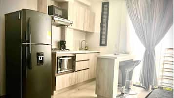 Fridge, microwave, oven, dishwasher