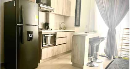 Apto tipo loft cerca a la estación del metro (Viajeros)